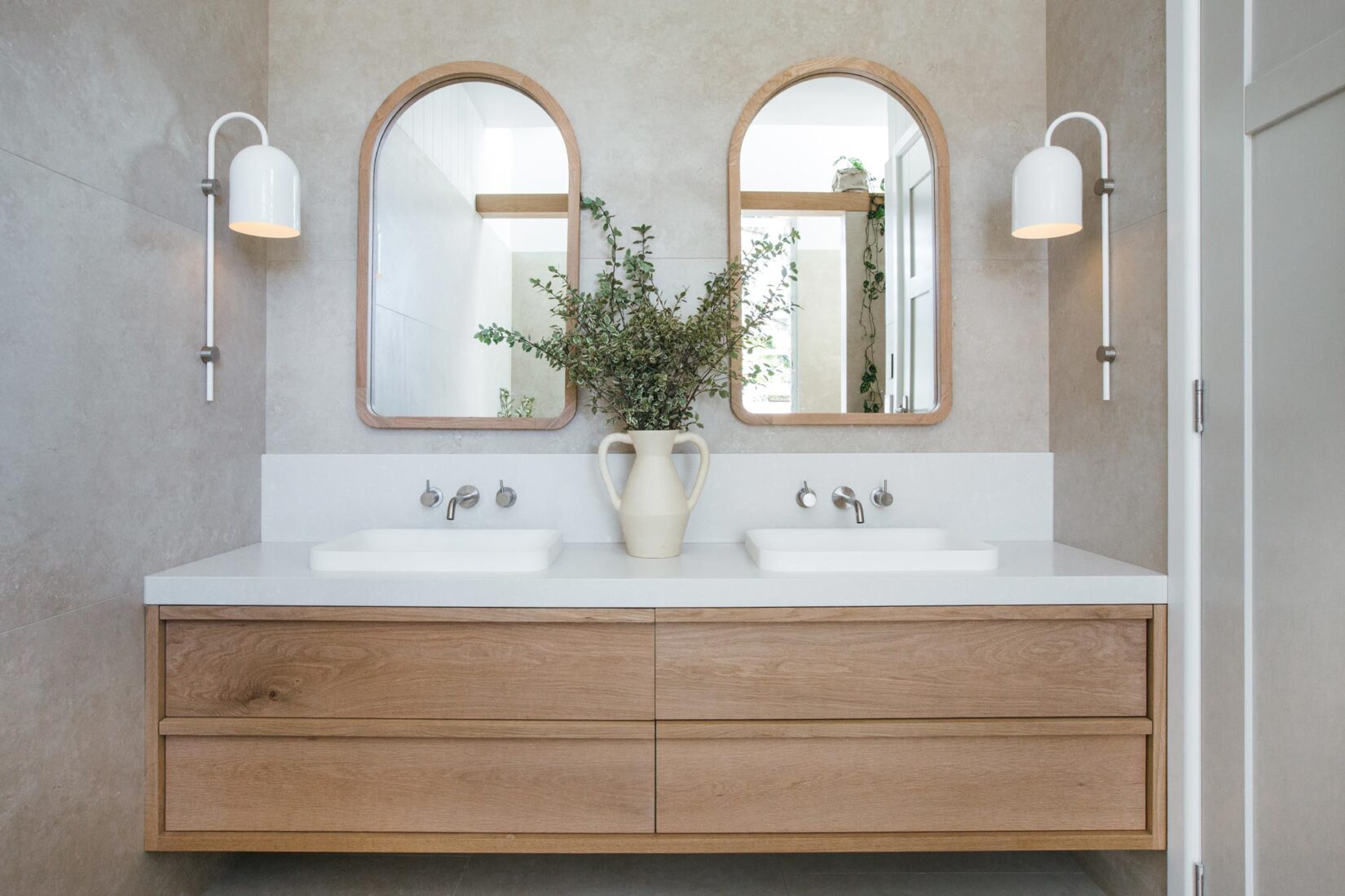 MainBathroom-2-1650×1100