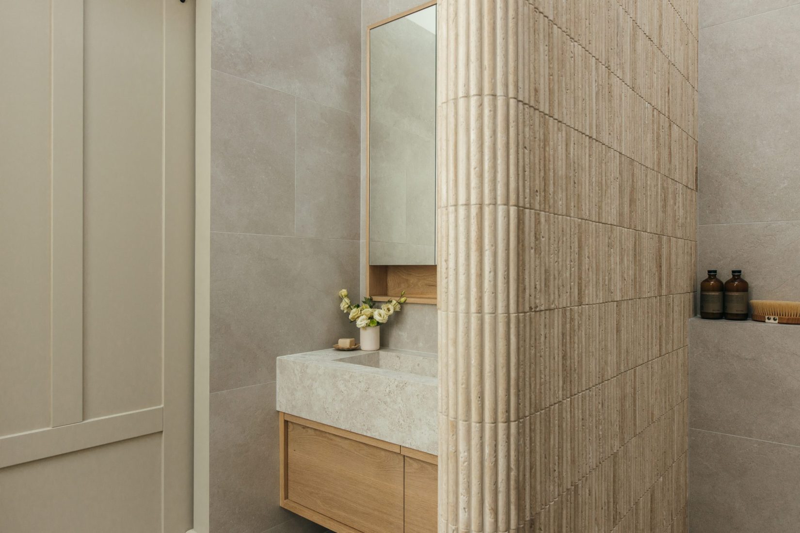 Kyal-Kara-Bay-Builds-House-1-Ensuite-17-1-scaled-1650×1100