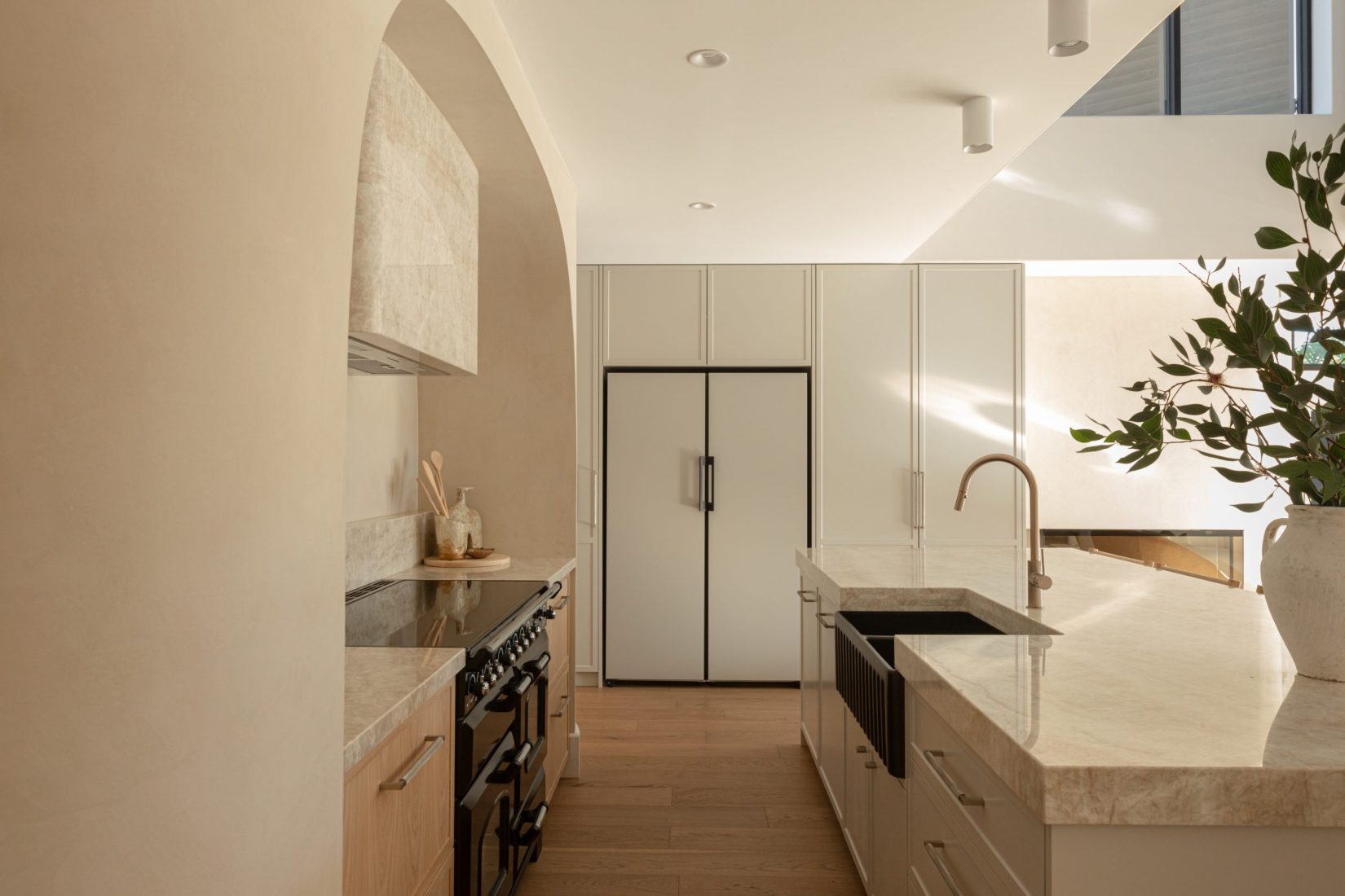 Kyal-Kara-Bay-Builds-House-1-Kitchen-04-scaled-1650×1100