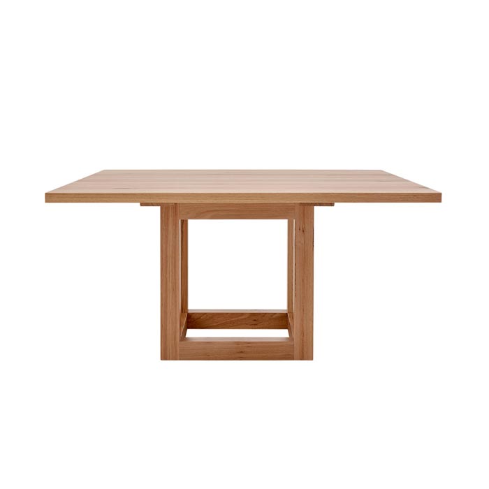 Oxford Timber Dining Table | Loughlin Furniture