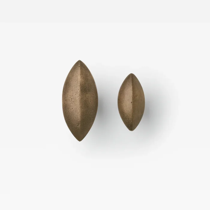 lo-and-co-interiors-cast-almond-knob-birdseye-oil-rubbed-bronze-accurate_1024x1024.jpg